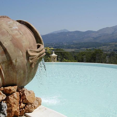 Bosco D'Olmi Country House Sant'Andrea del Garigliano Exterior foto