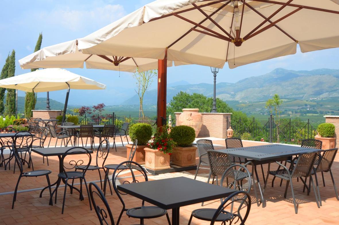 Bosco D'Olmi Country House Sant'Andrea del Garigliano Exterior foto